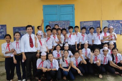 KỶ YẾU LỚP 9A 2009-2013 TRƯỜNG THCS NGUYỄN BÁ LOAN